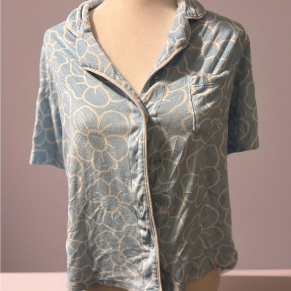 Art Class Blue Floral Button Down Shirt - Picture 1 of 4